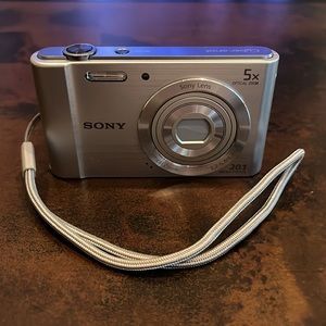 Sony Cyber-shot Digital Camera DSC-W800 Silver